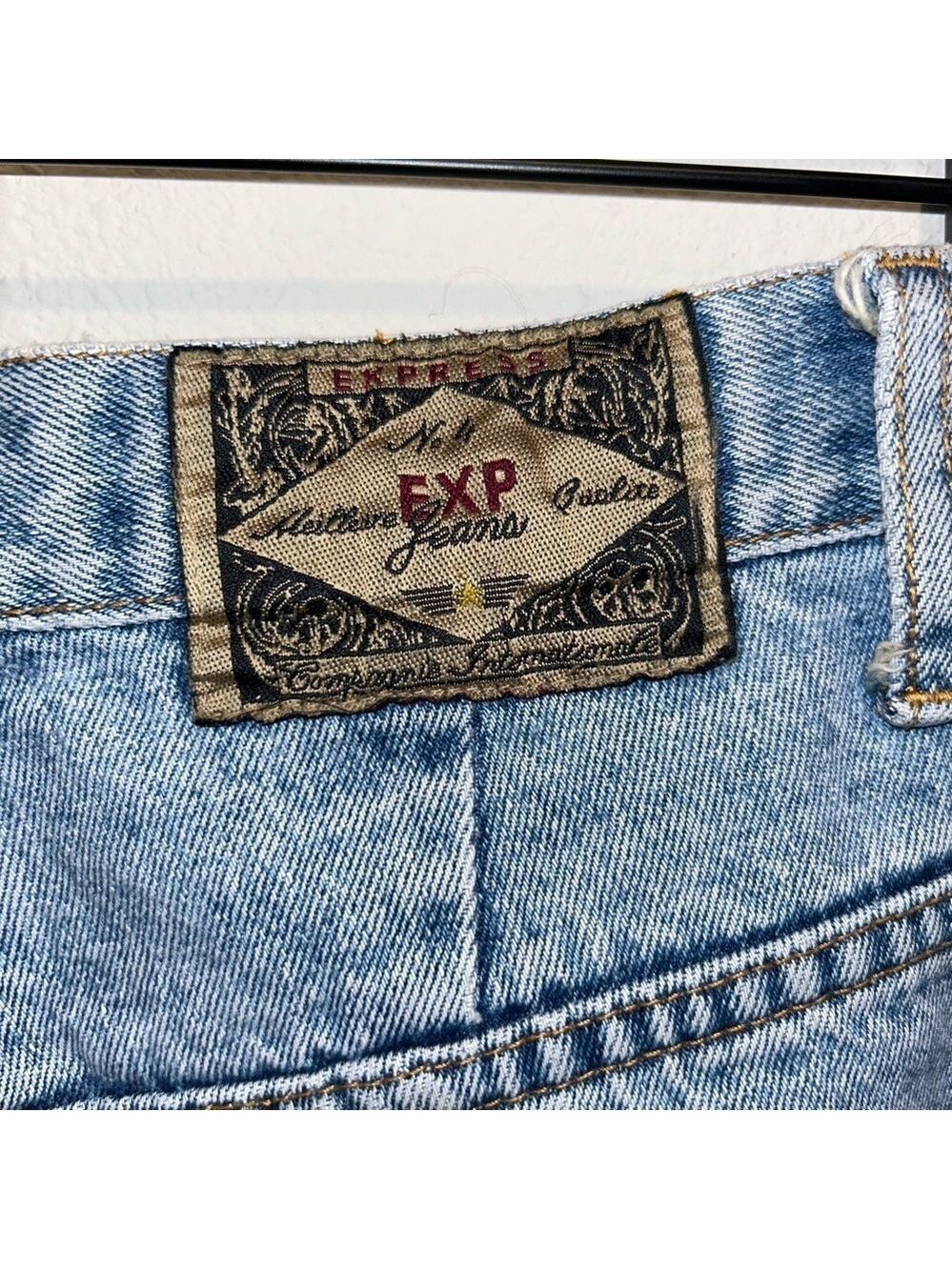 Vintage 90s Express Women’s Blue Jeans - High Rise, Slim Fit, Tapered Leg - Picture 4 of 9
